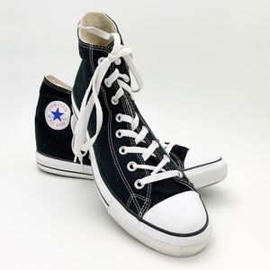 Converse All Star Sneakers Sz 11.5 Chuck Taylor